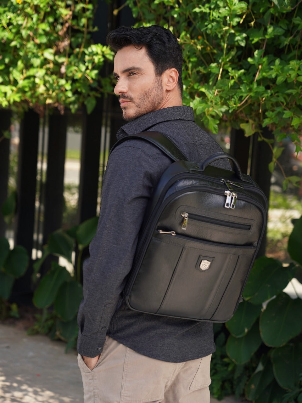 Mochila em Couro Legítimo Palermo